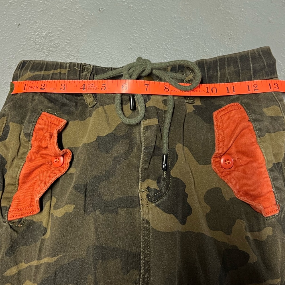 Fashion nova camo orange cargo jogger pants size small - Picture 4 of 6